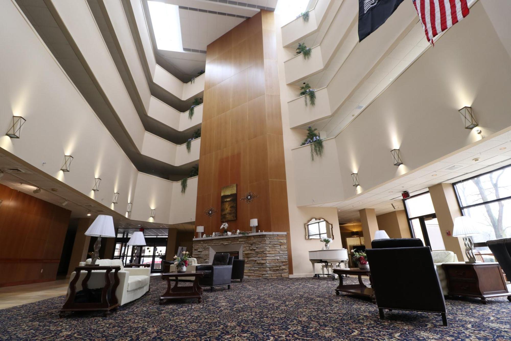 Hotel Mead Resorts & Conventions Center Wisconsin Rapids Esterno foto