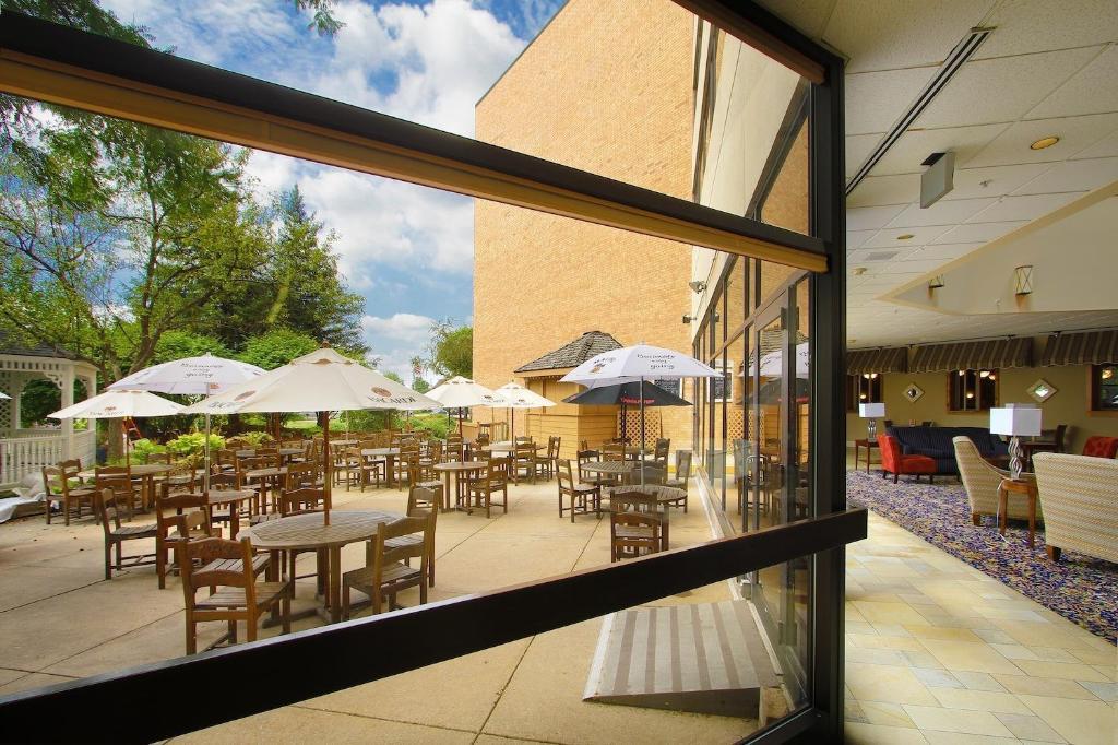 Hotel Mead Resorts & Conventions Center Wisconsin Rapids Esterno foto