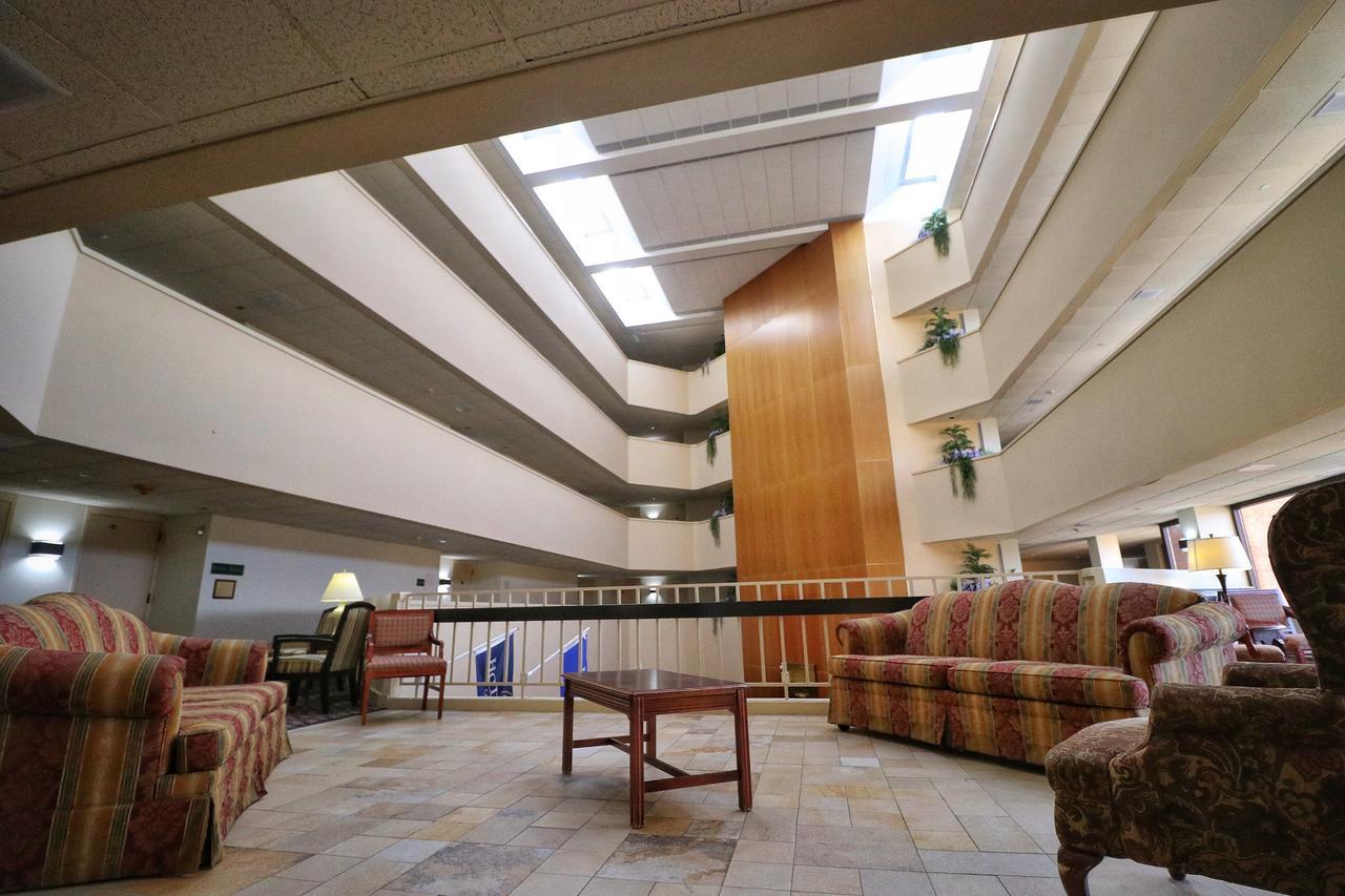 Hotel Mead Resorts & Conventions Center Wisconsin Rapids Esterno foto